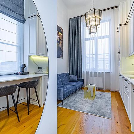 קובנה Ministerija Loft Apartment With Parking & Ac מראה חיצוני תמונה