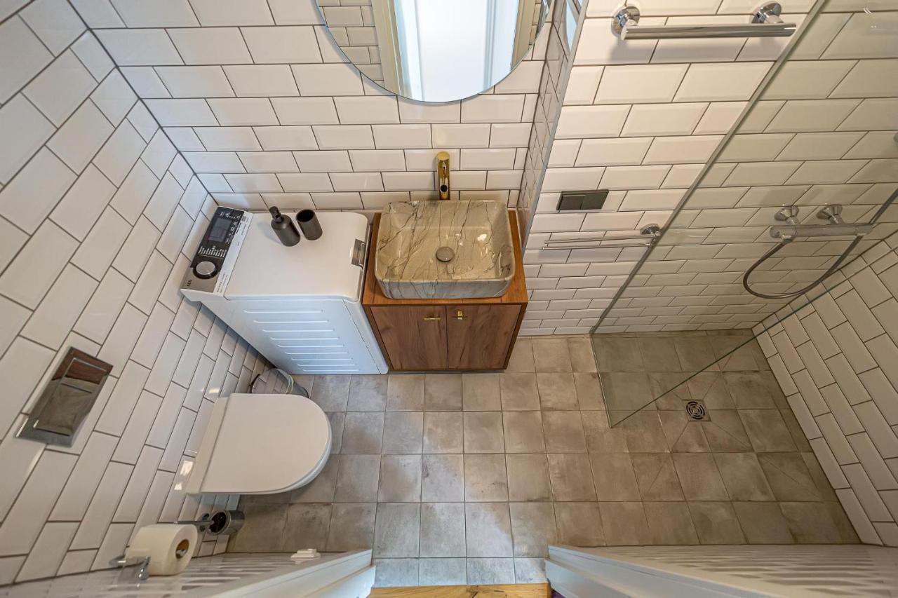 קובנה Ministerija Loft Apartment With Parking & Ac מראה חיצוני תמונה