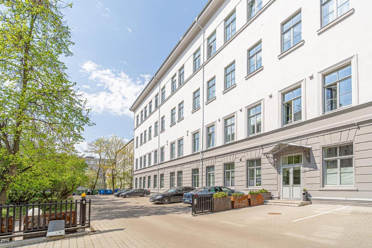קובנה Ministerija Loft Apartment With Parking & Ac מראה חיצוני תמונה