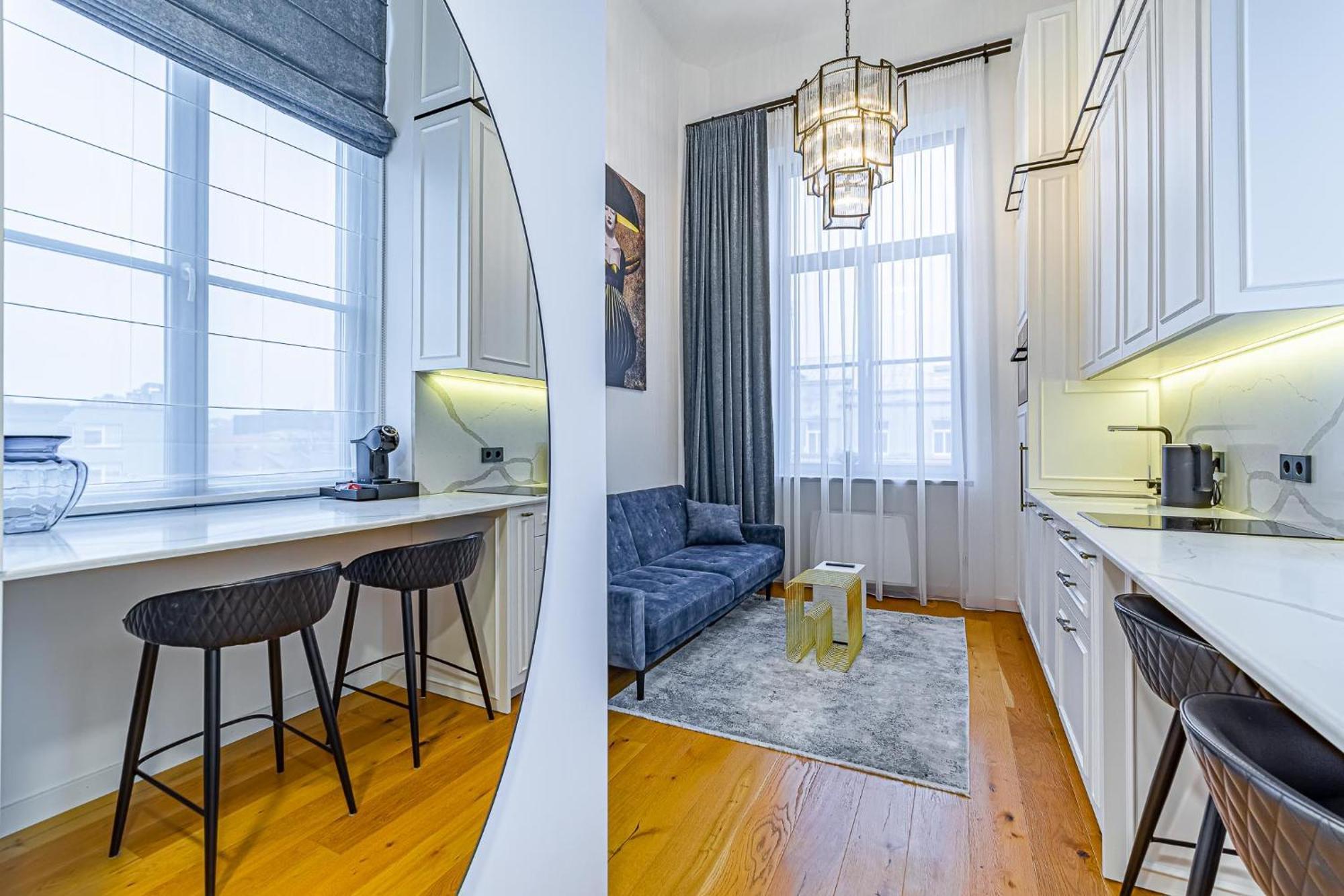 קובנה Ministerija Loft Apartment With Parking & Ac מראה חיצוני תמונה